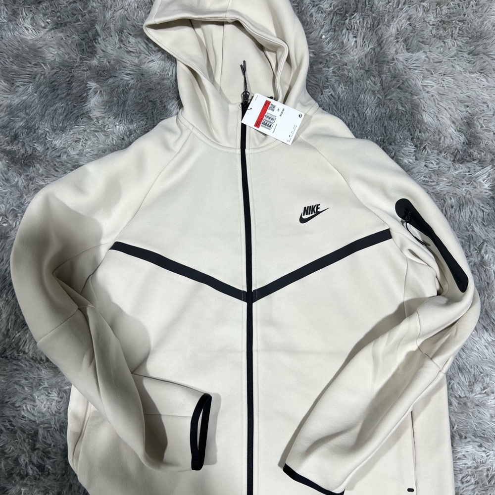 Nike Off-White and Black Hoodie